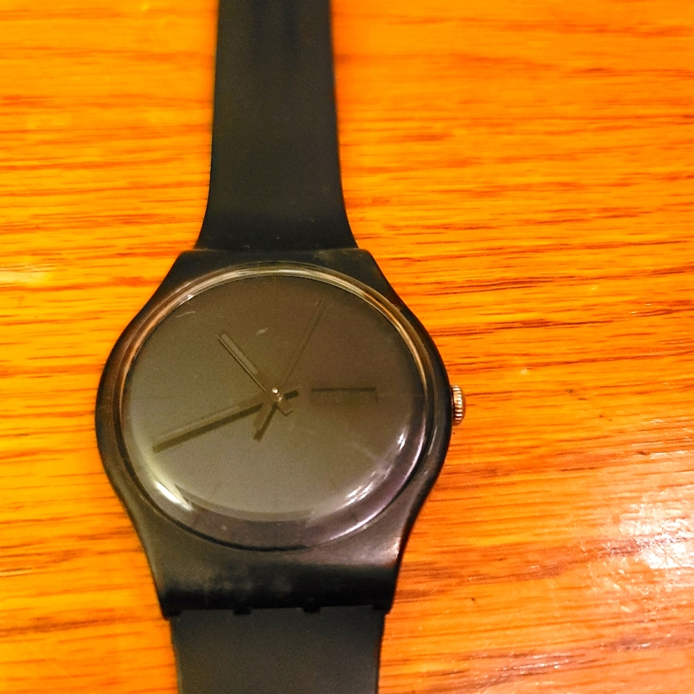 Swatch all black series